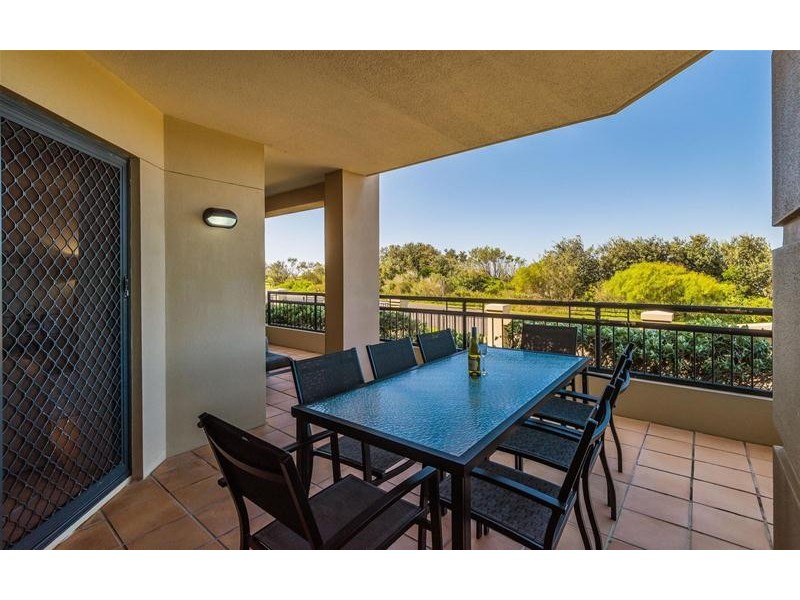 40/20 Pacific Parade, Yamba NSW 2464