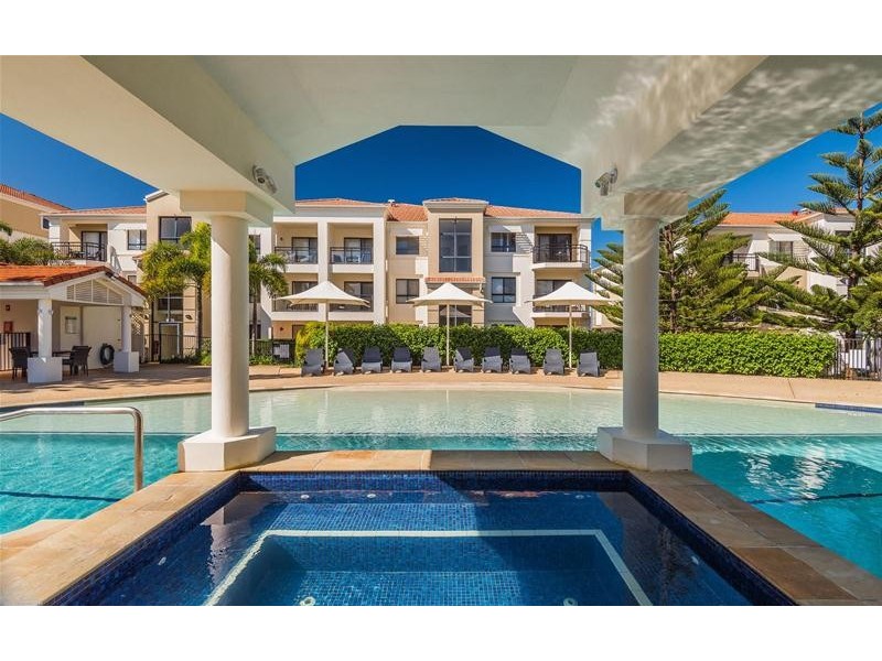 40/20 Pacific Parade, Yamba NSW 2464