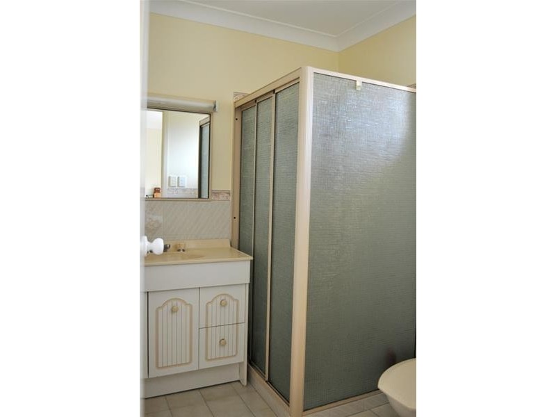 25 Admiralty Court, Yamba NSW 2464