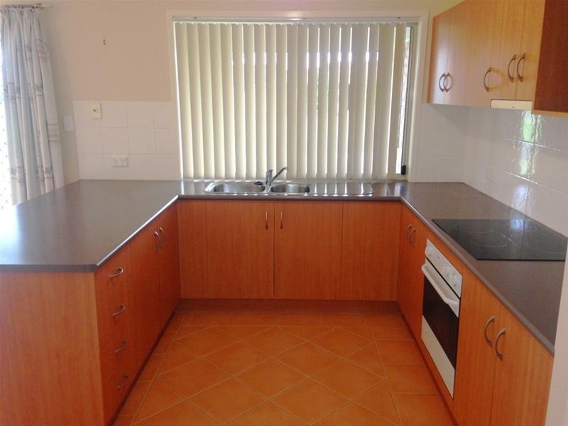 4 Bayview Drive, Yamba NSW 2464