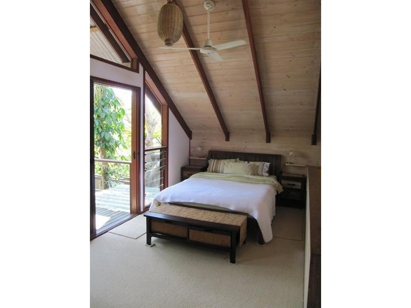 109 Lakes Boulevard, Wooloweyah NSW 2464