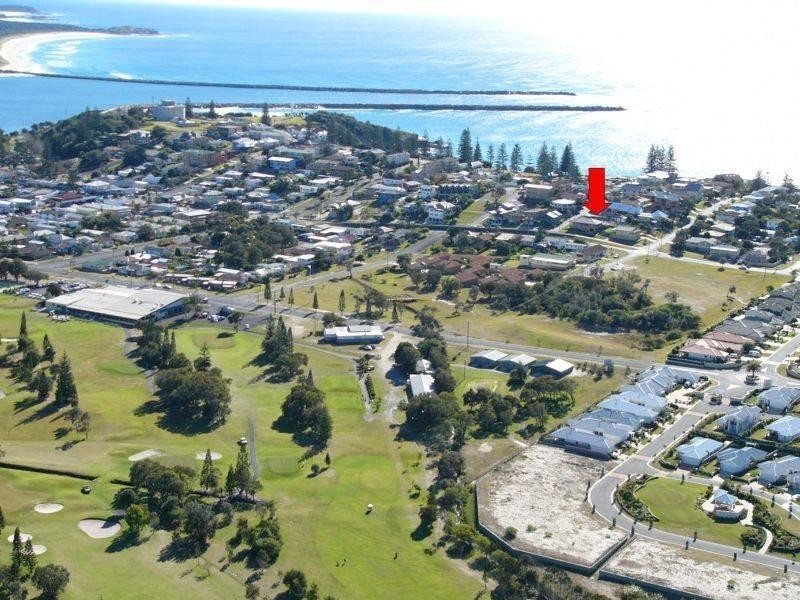 16 Henson Lane, Yamba NSW 2464