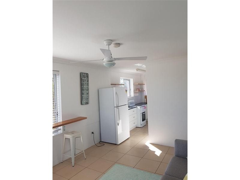 2/11 Campbell Lane, Yamba NSW 2464