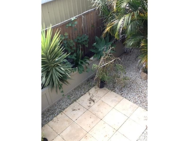 4/4 Mariners Way, Yamba NSW 2464