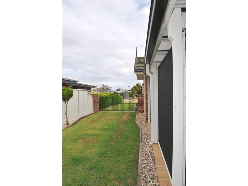 67 Osprey Drive, Yamba NSW 2464