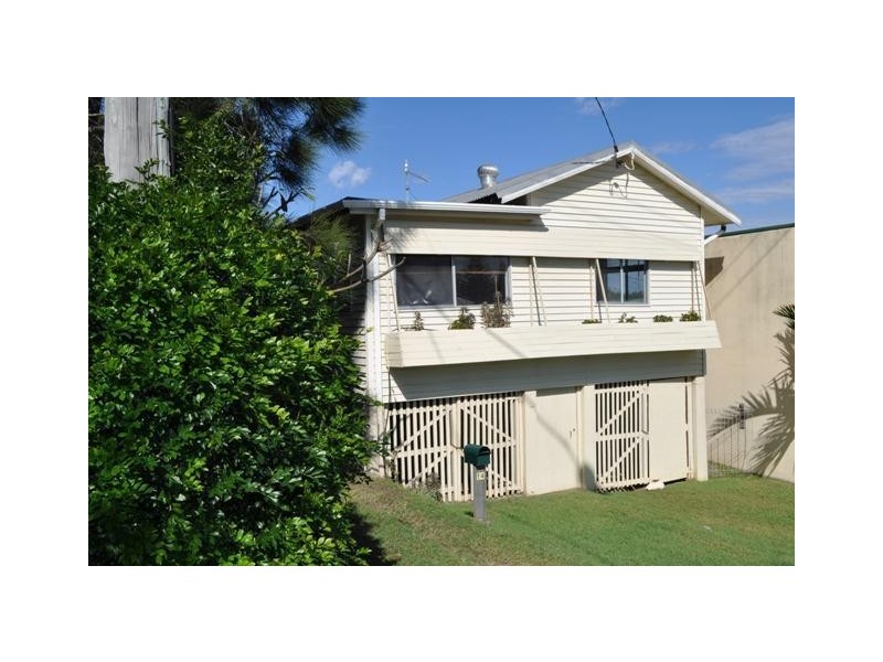 14 Coldstream Street, Yamba NSW 2464