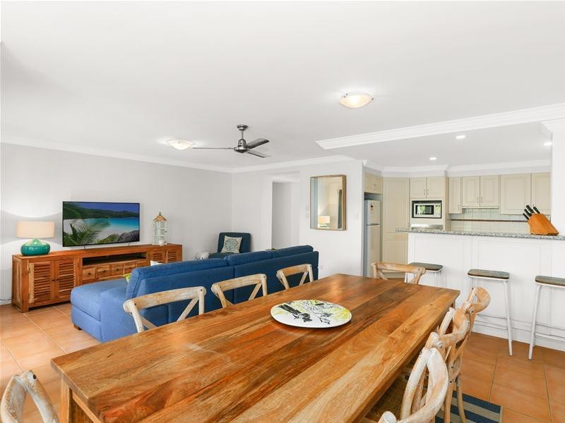 1/18-19  Pacific Parade, Yamba NSW 2464