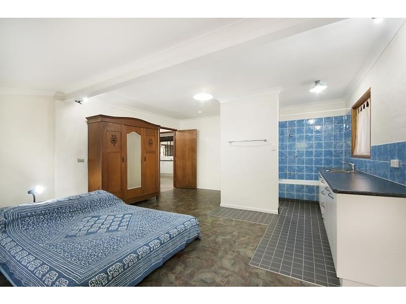 26 Young Street, Wooloweyah NSW 2464