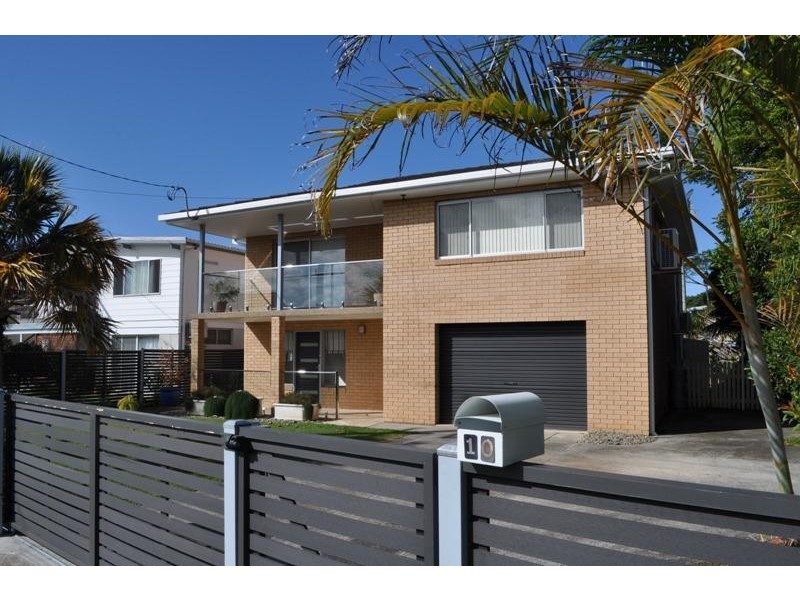 10 Golding Street, Yamba NSW 2464