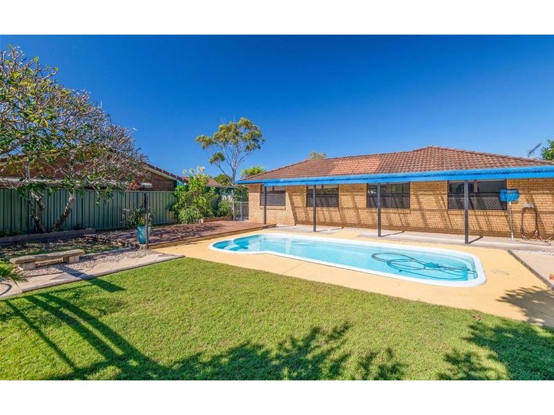 17 Hakea Avenue, Yamba NSW 2464