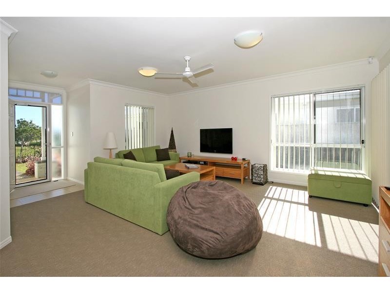 3 The Parkway, Yamba NSW 2464