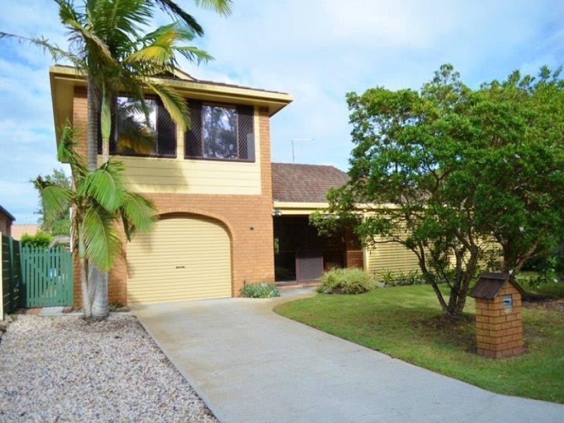 108 Melaleuca Drive, Yamba NSW 2464