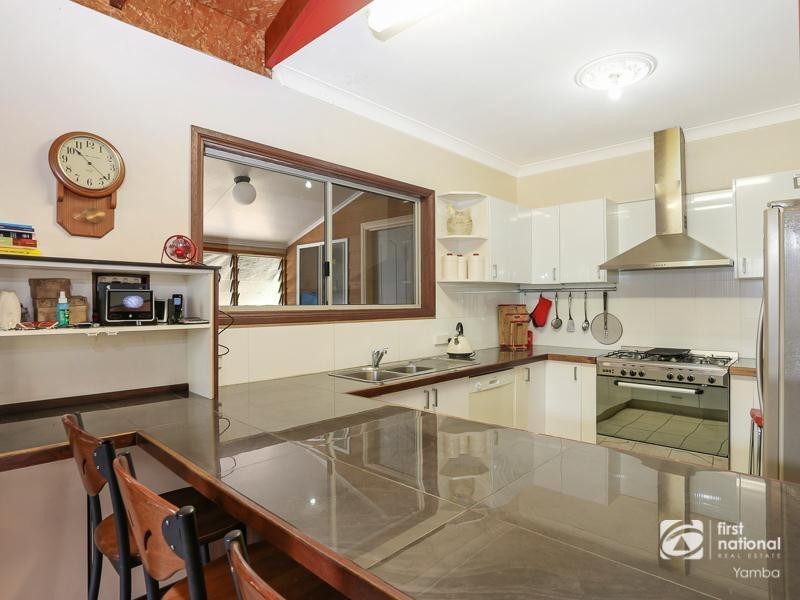 28 Young Street, Wooloweyah NSW 2464