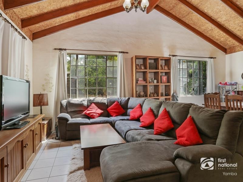 28 Young Street, Wooloweyah NSW 2464