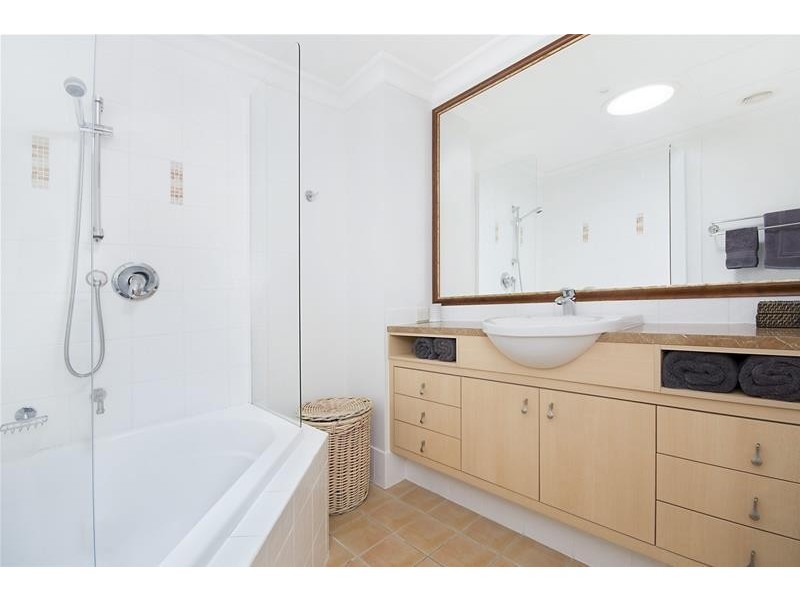 51/20 Pacific Parade, Yamba NSW 2464