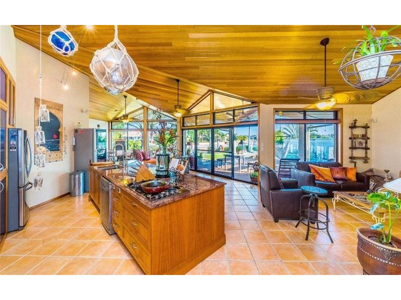 81 Witonga Drive, Yamba NSW 2464