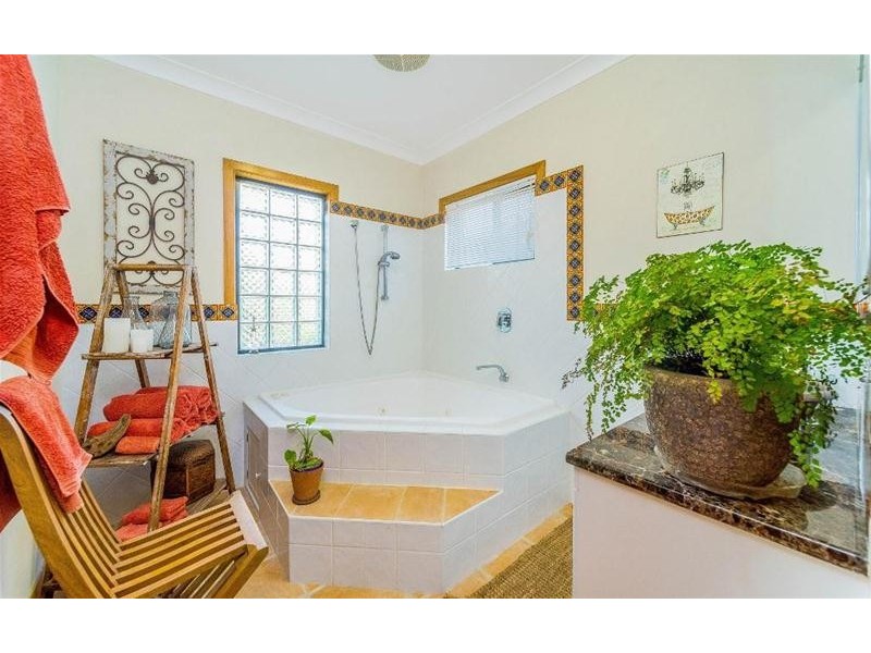 81 Witonga Drive, Yamba NSW 2464