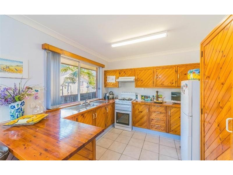 2/158  Yamba Road, Yamba NSW 2464