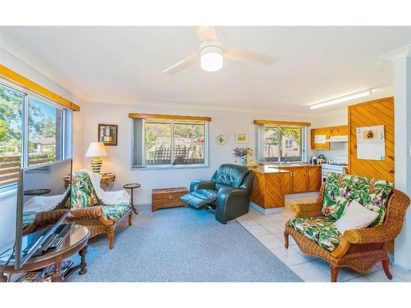 2/158  Yamba Road, Yamba NSW 2464