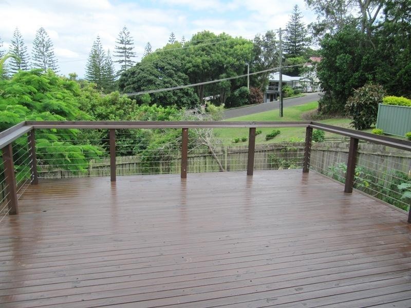 9 High Street, Yamba NSW 2464