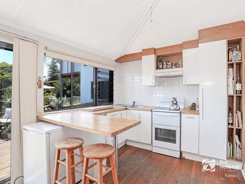 9 High Street, Yamba NSW 2464