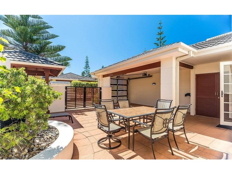 67/20 Pacific Parade, Yamba NSW 2464