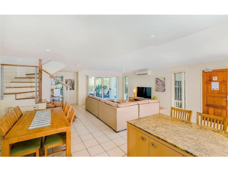 67/20 Pacific Parade, Yamba NSW 2464