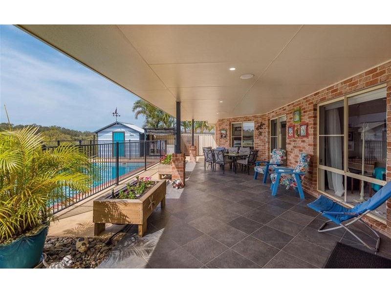 16 Bayview Drive, Yamba NSW 2464