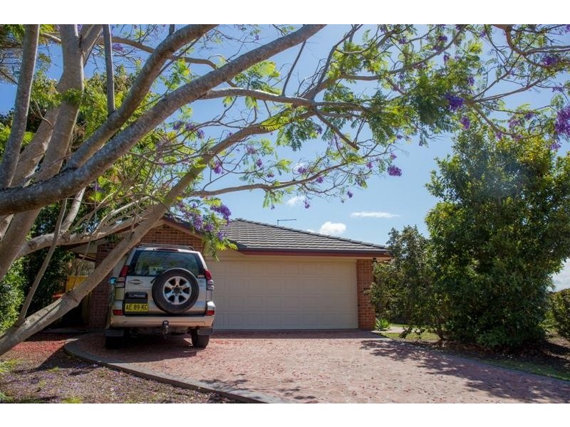 1 Nabilla Court, Yamba NSW 2464