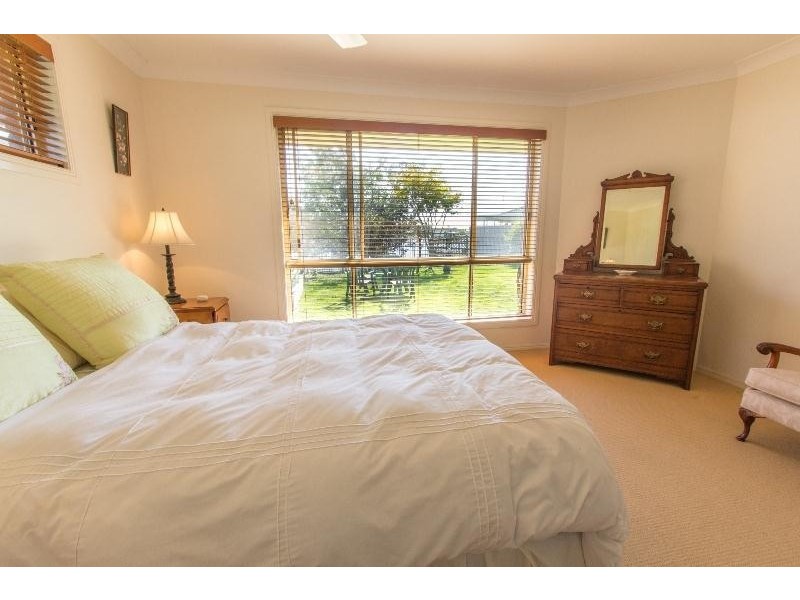 1 Nabilla Court, Yamba NSW 2464