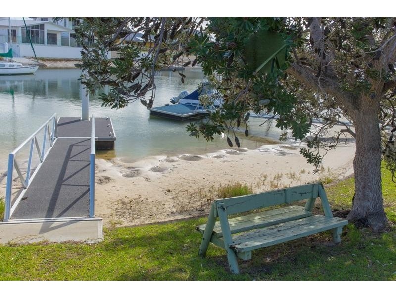 1 Nabilla Court, Yamba NSW 2464