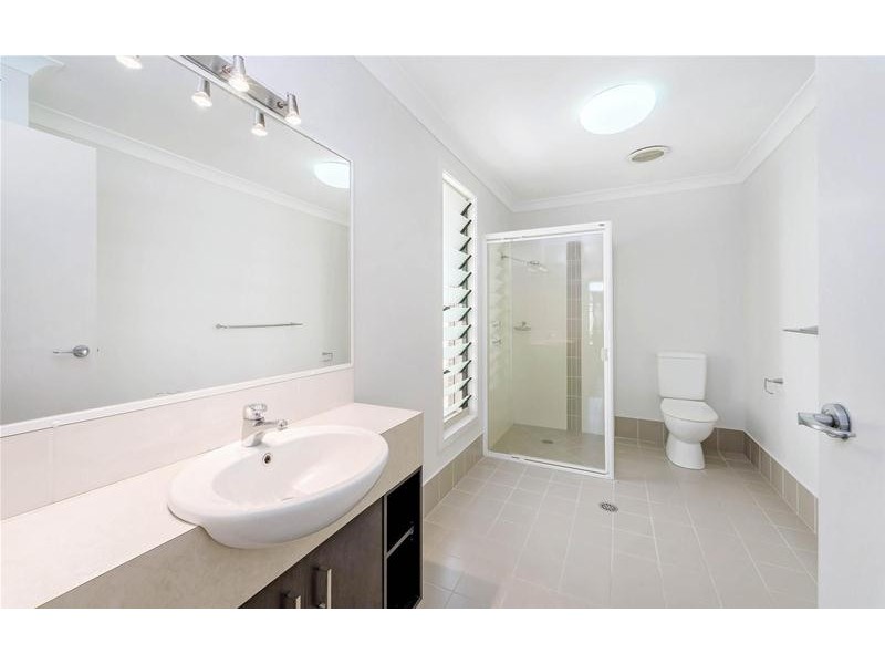 20 William Avenue, Yamba NSW 2464