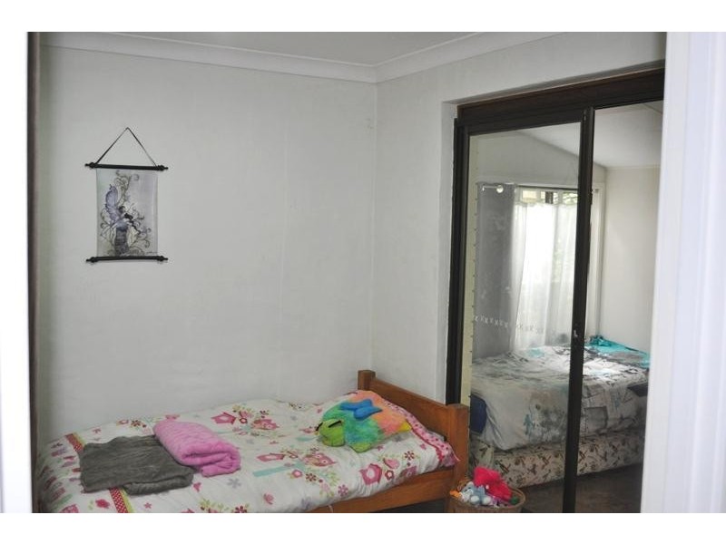 26 Young Street, Wooloweyah NSW 2464