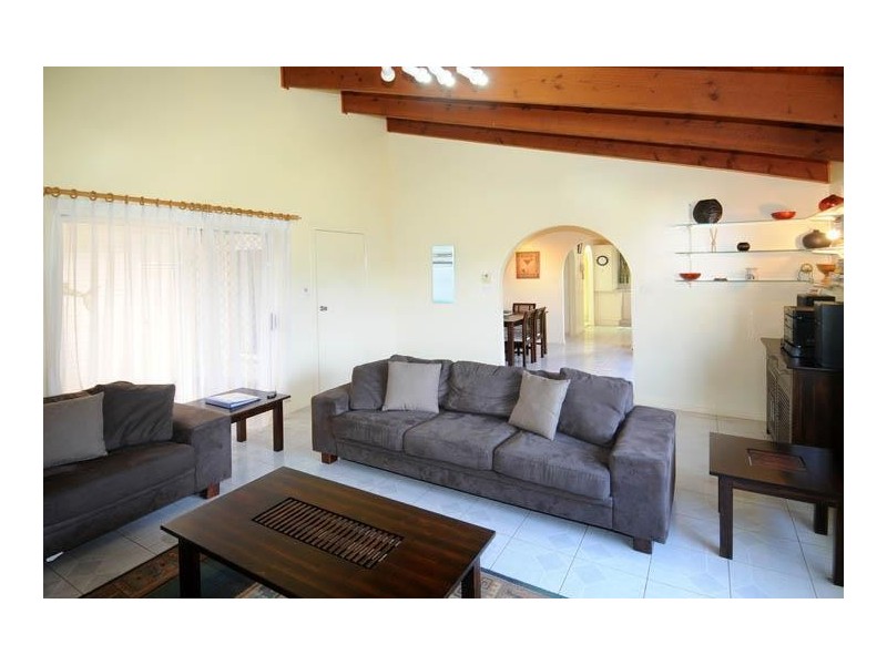 41 Beach Lane, Yamba NSW 2464