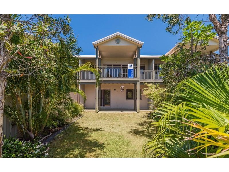 2/16 Yamba Road, Yamba NSW 2464