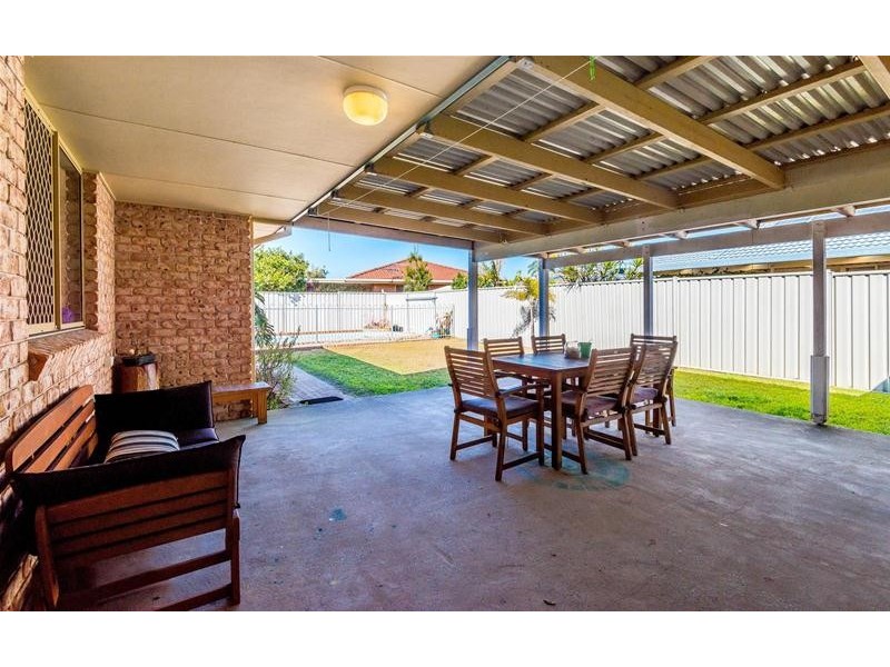 32 Treelands Drive, Yamba NSW 2464