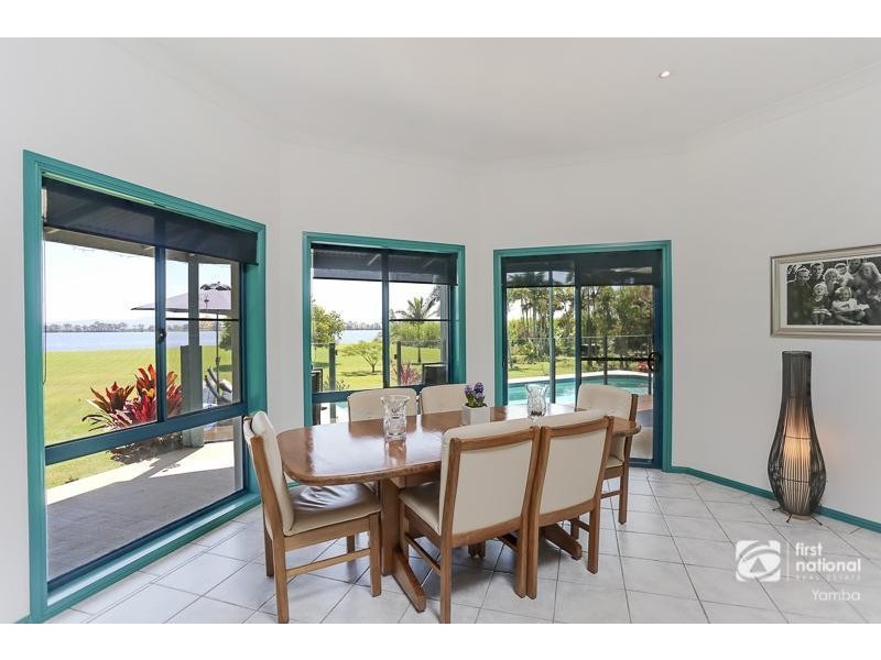 797A Yamba Road, Palmers Island NSW 2463