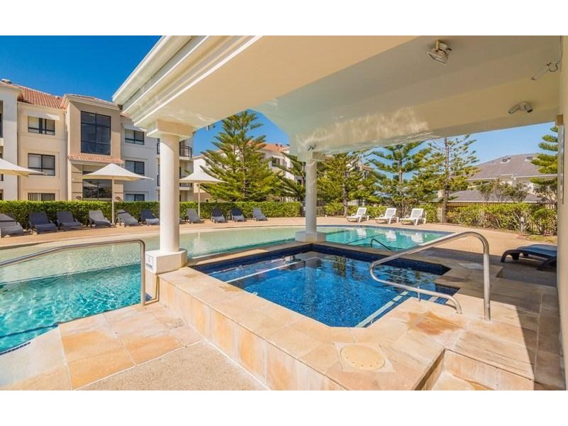 7/20 Pacific Parade, Yamba NSW 2464