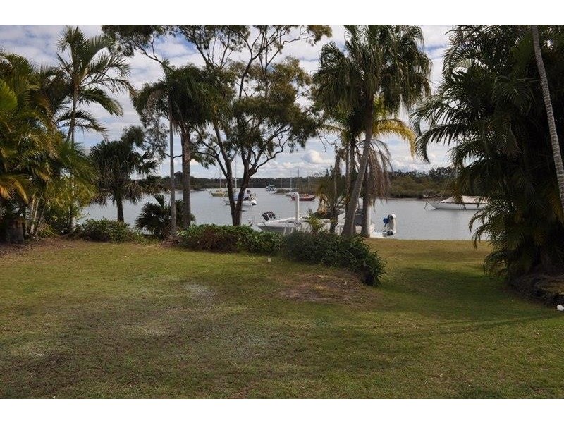 22 Westringia Place, Yamba NSW 2464