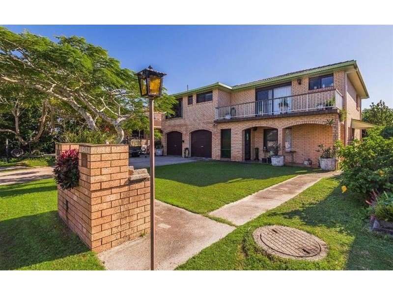 19 Gumnut Road, Yamba NSW 2464