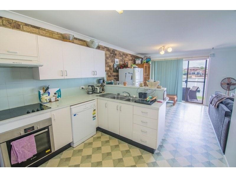 1/28 The Mainbrace, Yamba NSW 2464