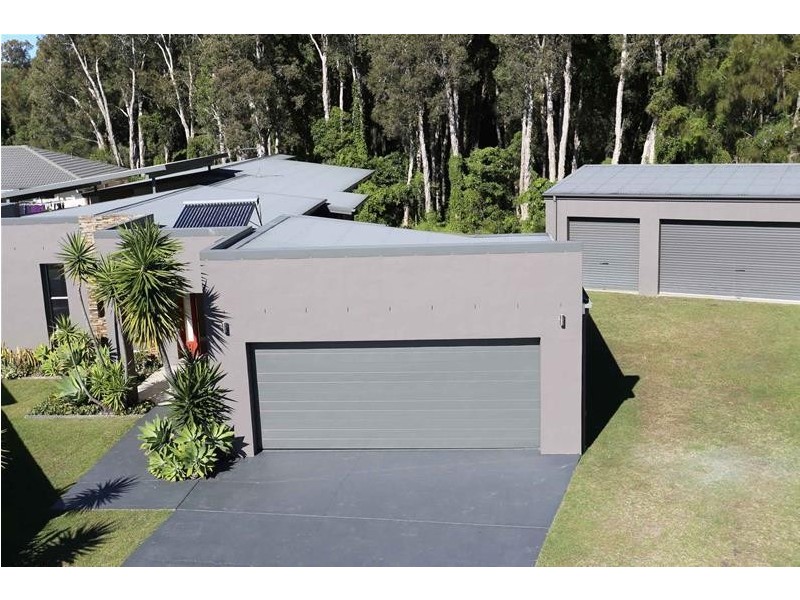 9 Tom Thumb Place, Yamba NSW 2464