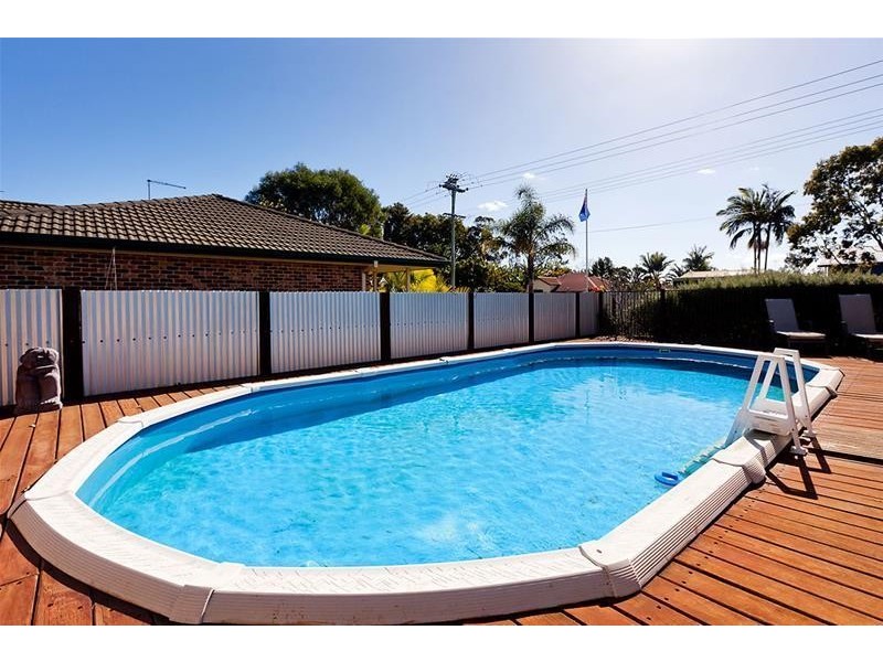 2 Tom Thumb Place, Yamba NSW 2464