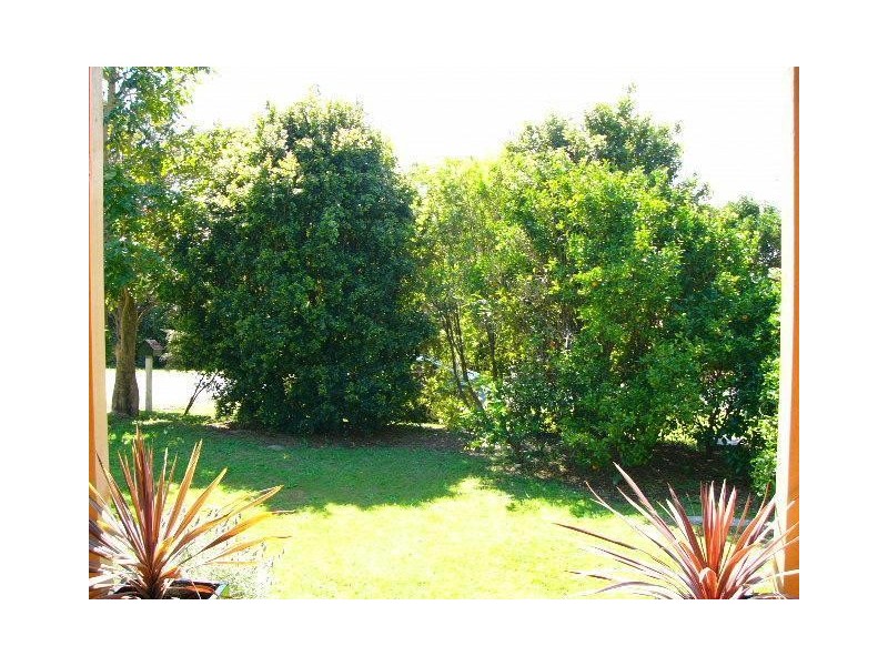 104 Lakes Boulevard, Wooloweyah NSW 2464