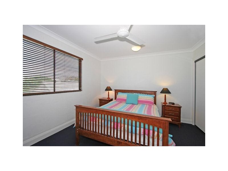 2/24 Clarence Street, Yamba NSW 2464