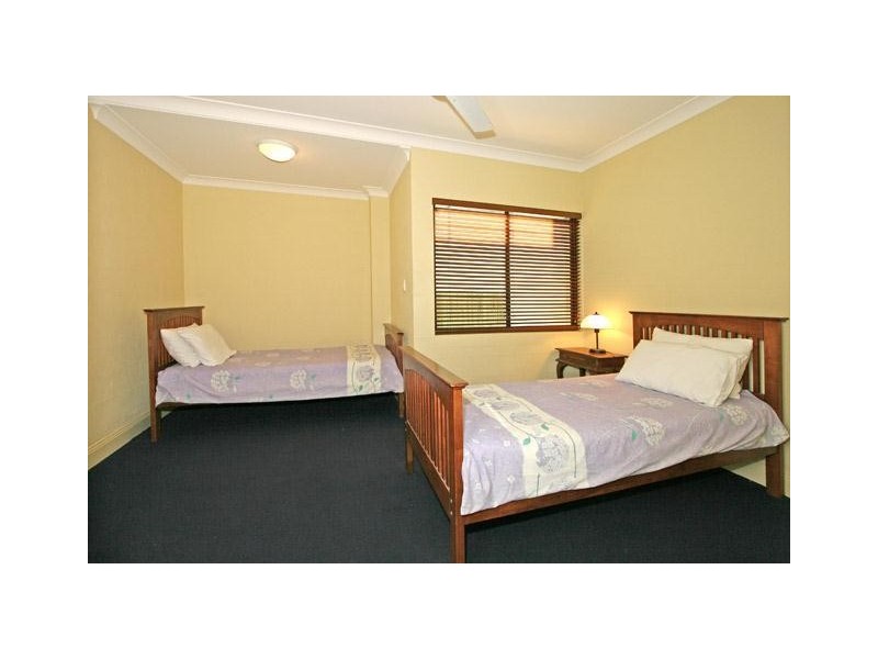 2/24 Clarence Street, Yamba NSW 2464