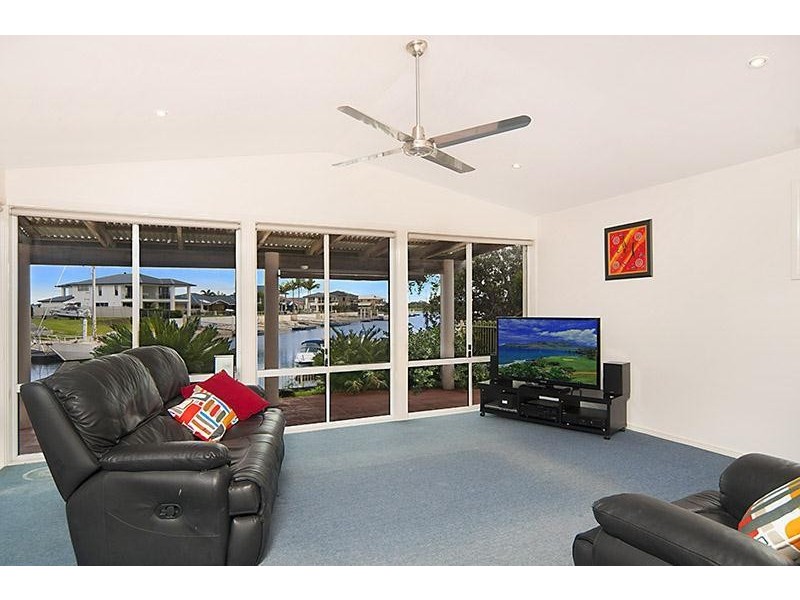 55 Witonga Drive, Yamba NSW 2464