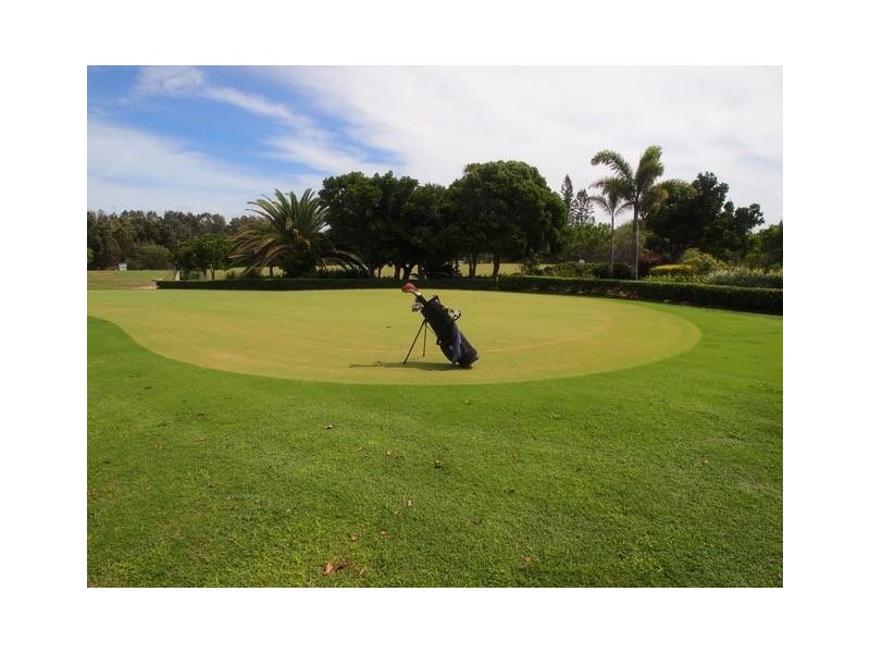 67 The Drive, Yamba NSW 2464