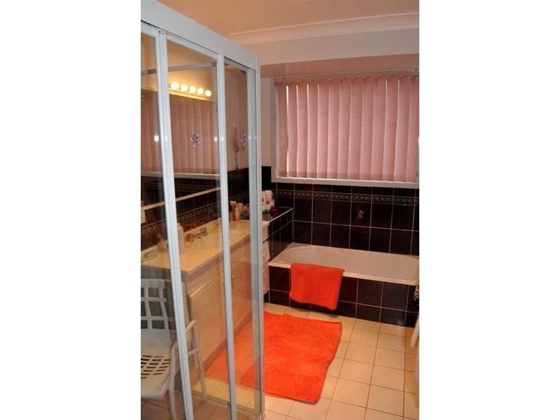 2A The Mainbrace, Yamba NSW 2464