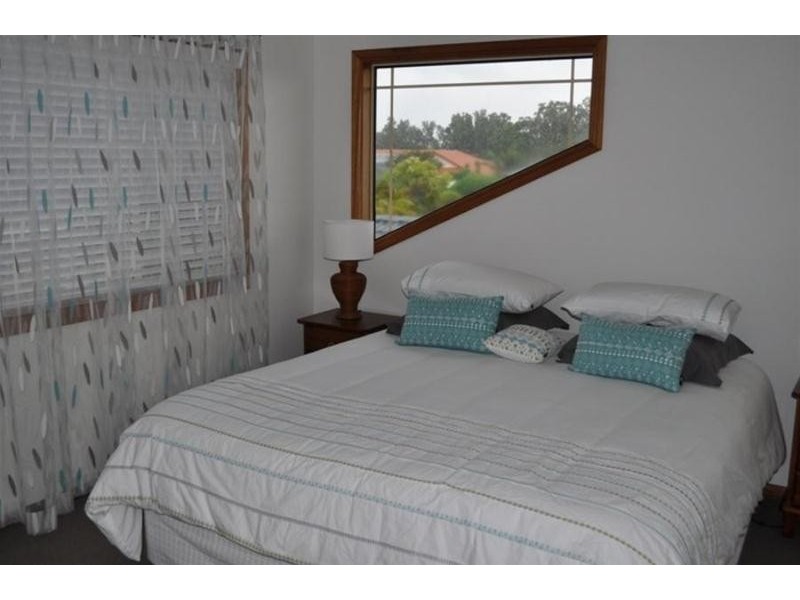 2/21 Urara Street, Yamba NSW 2464